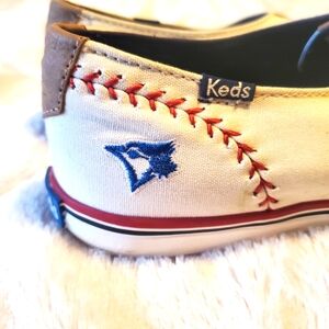 men's/ women's shoes keds blue Jay's style size 10 blue red white.